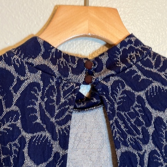 Everleigh Long Sleeve Open Back Dress - Picture 10 of 16